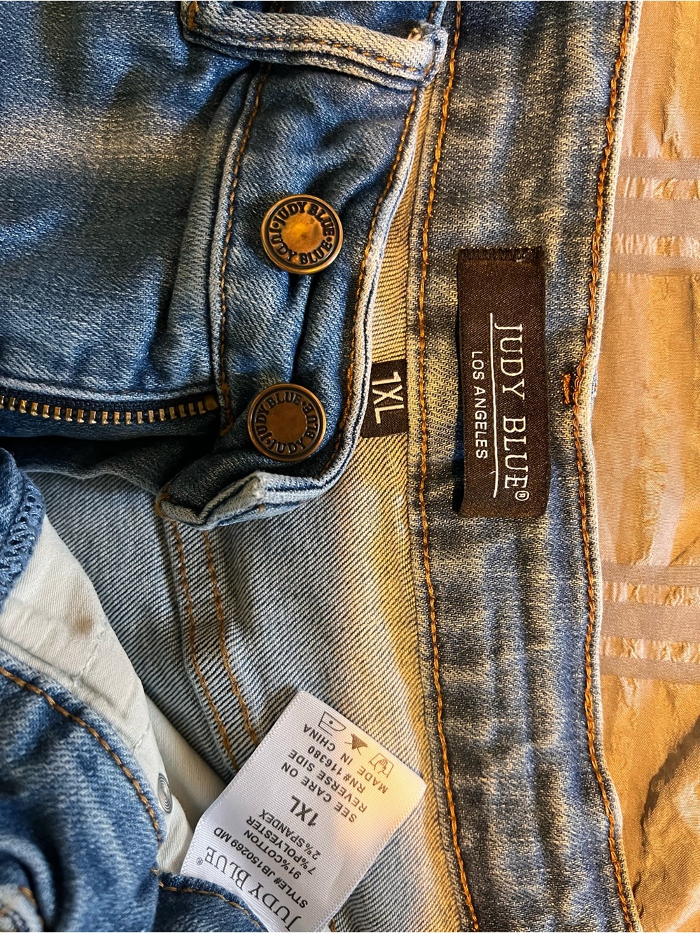 Judy Blue Light Blue Denim Bermuda with double button.